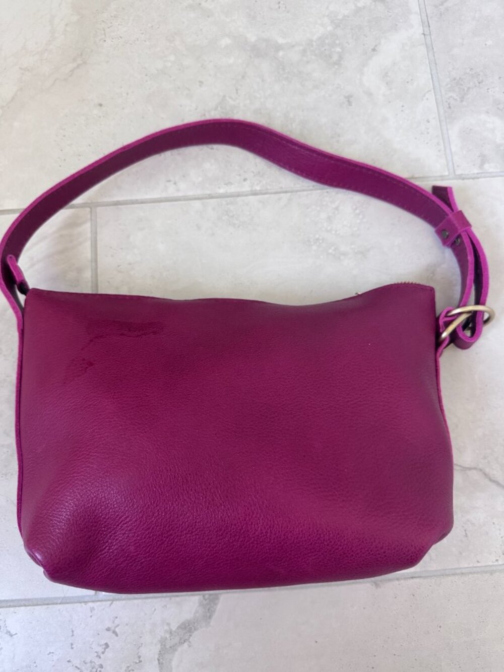 Portland Leather Slouchy Bag - Picture 2 of 3